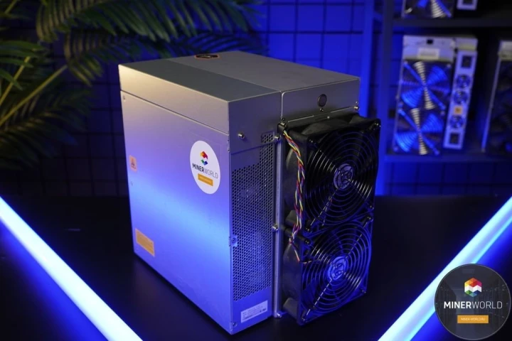 Antminer K7 58 th NEW Antminer K7 58 th NEW – купить в Москве, фото 3