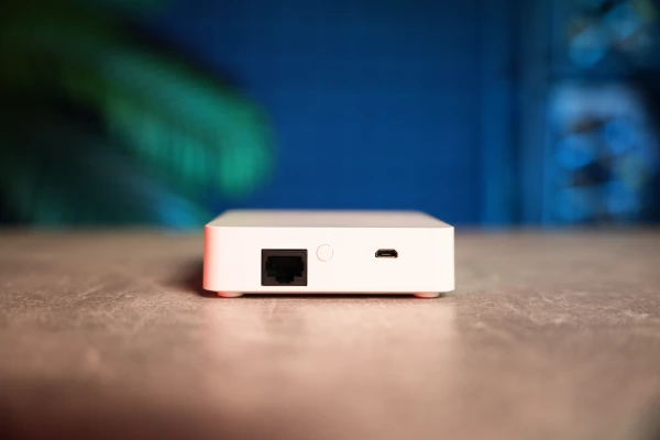 Шлюз MOES Tuya Zigbee 3.0 + Bluetooth + Mesh проводной хаб – купить в Москве, фото 3