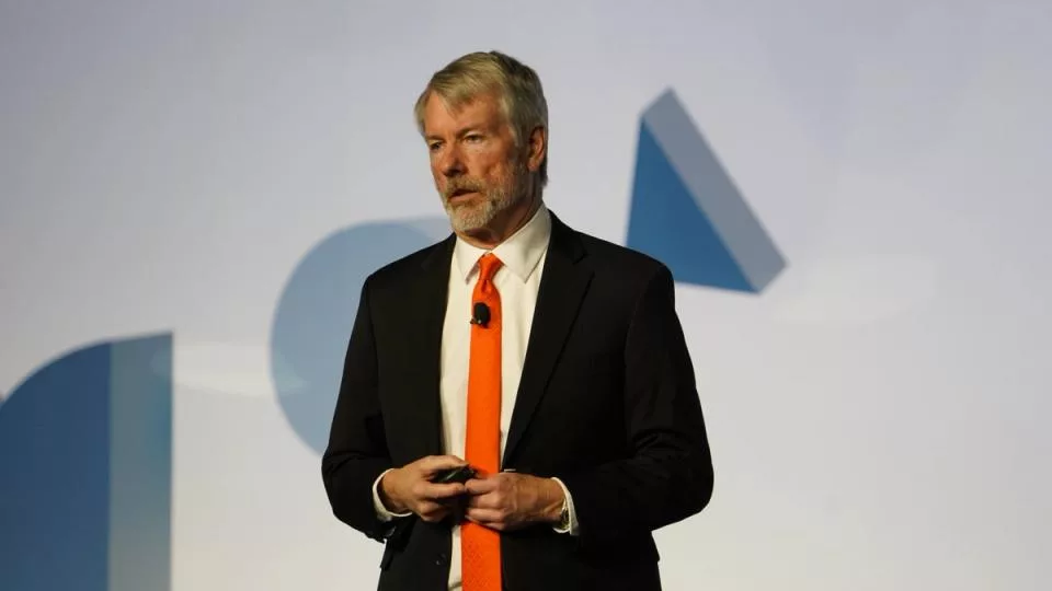 Новый класс криптокомпаний формирует казначейства вокруг акций MicroStrategy