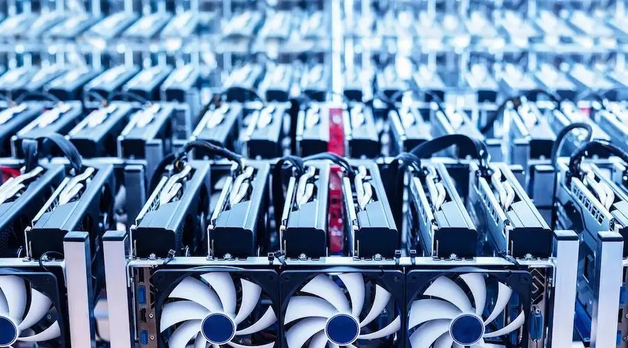 Госдума одобрила законопроект о штрафах за нелегальный майнинг